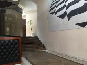 Image 5 - 25682